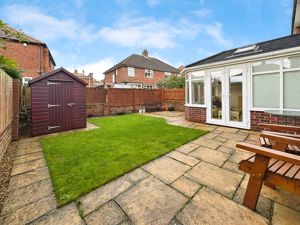 Photo 9- click for photo gallery